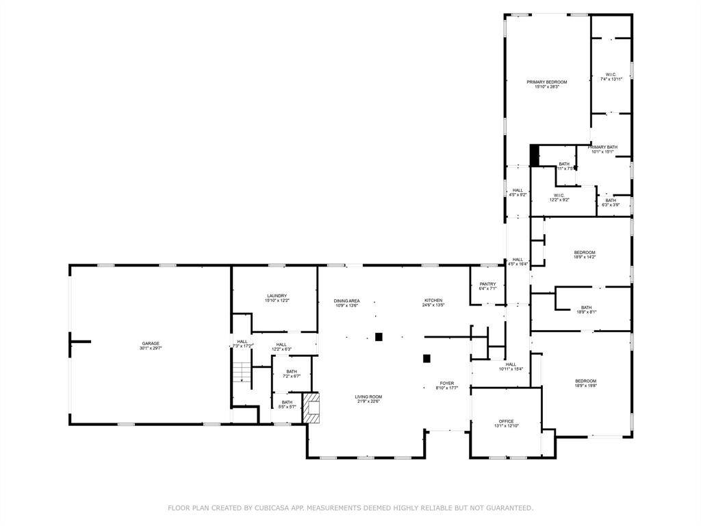Main house first floor. Room sizes are approximate, buyer to verify if important