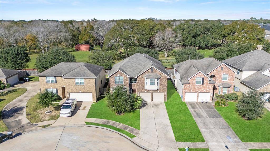 This great aerial view highlights the amazing location of this prime cul-de-sac lot with no back neighbors.