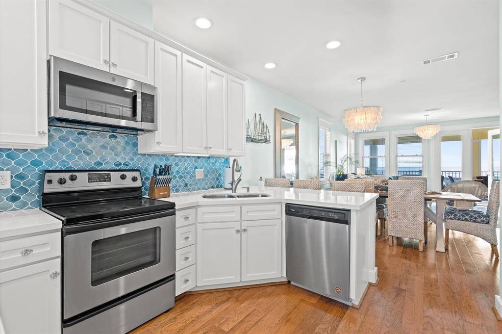 This furnished villa condo is beautifully STOCKED and ready for your vacation or rental!