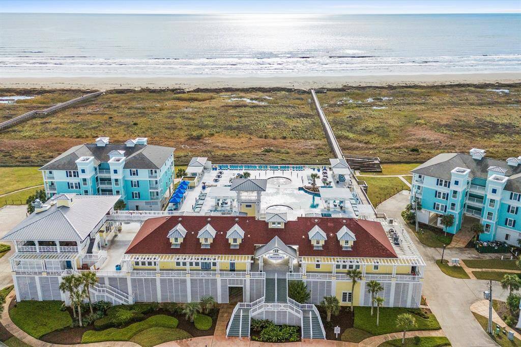 Welcome to the Pointe West Beach Club that has beach views and amenities including pools, a restaurant, snack bar, bar area, gym, gift shop and more!