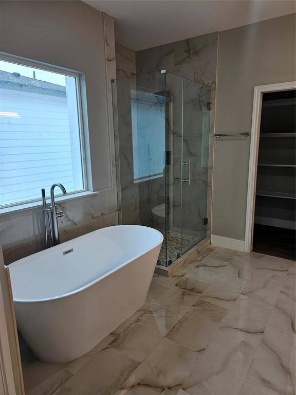 Unit A - Primary bedroom bathroom suite