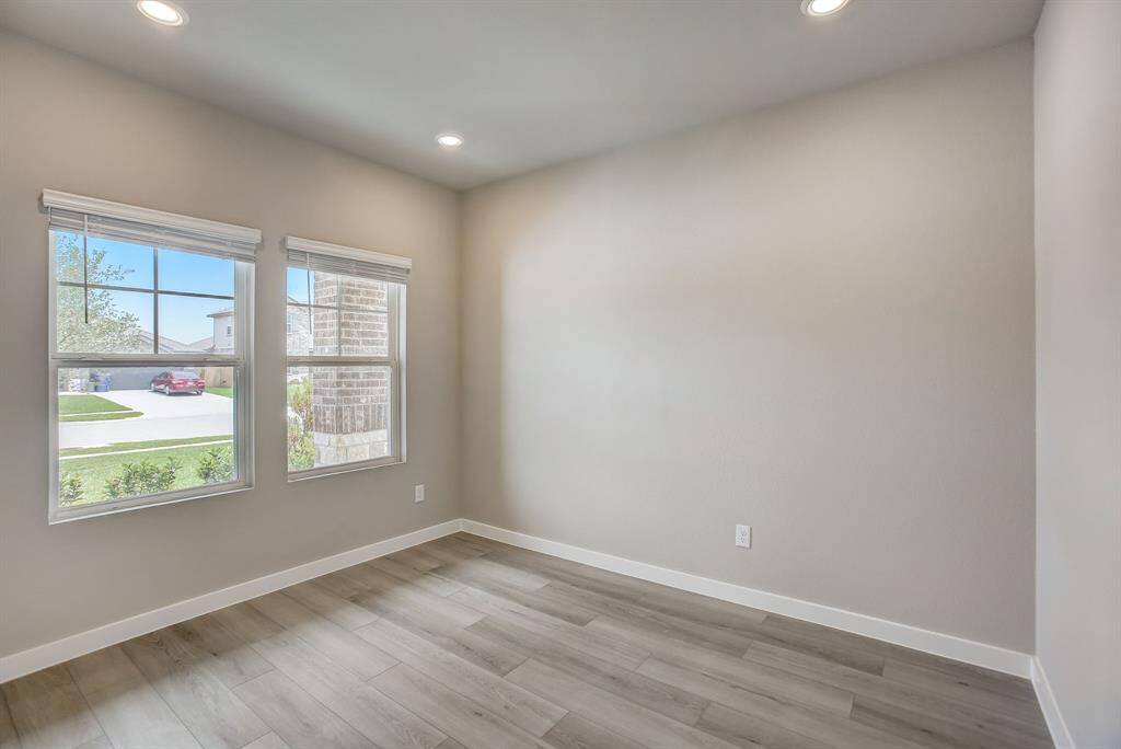 Photo is not of the actual home but is an inspirational photo of builder’s model home and may depict options, furnishings, and/or decorator features that are not included.