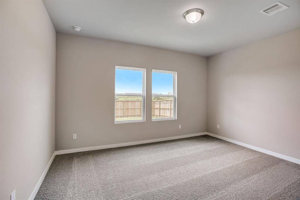 Photo is not of the actual home but is an inspirational photo of builder’s model home and may depict options, furnishings, and/or decorator features that are not included.