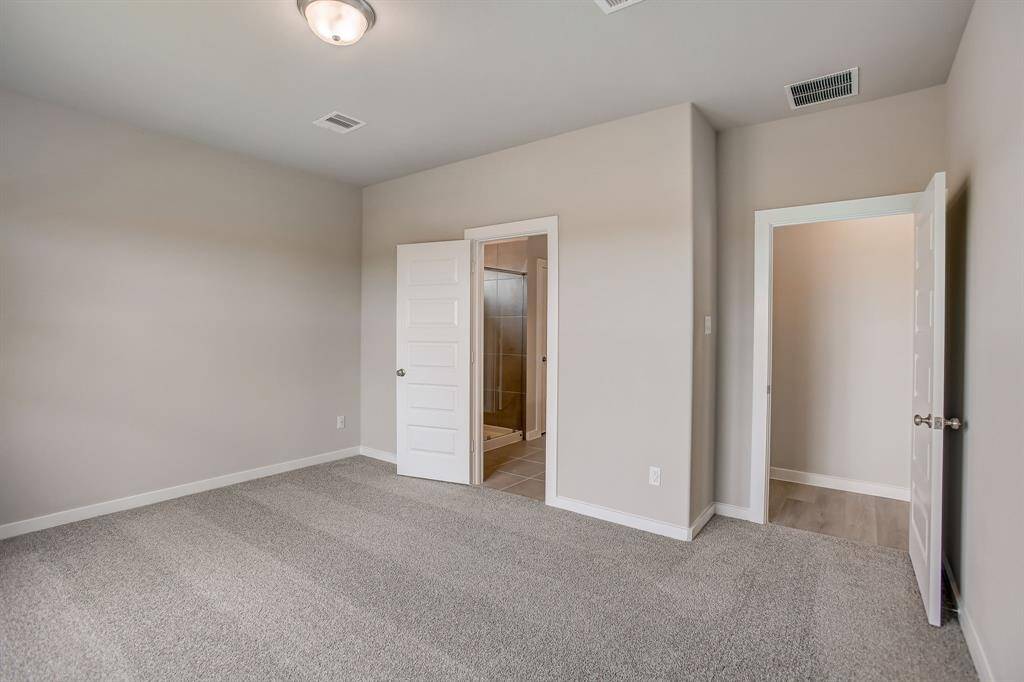 Photo is not of the actual home but is an inspirational photo of builder’s model home and may depict options, furnishings, and/or decorator features that are not included.