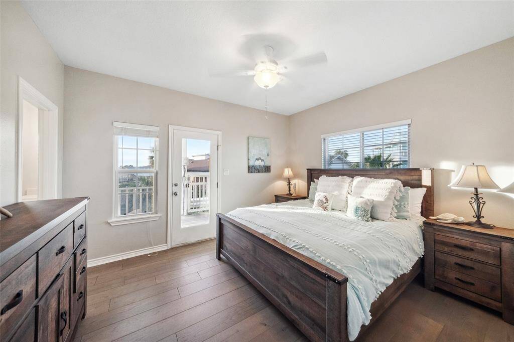 Bedroom #1