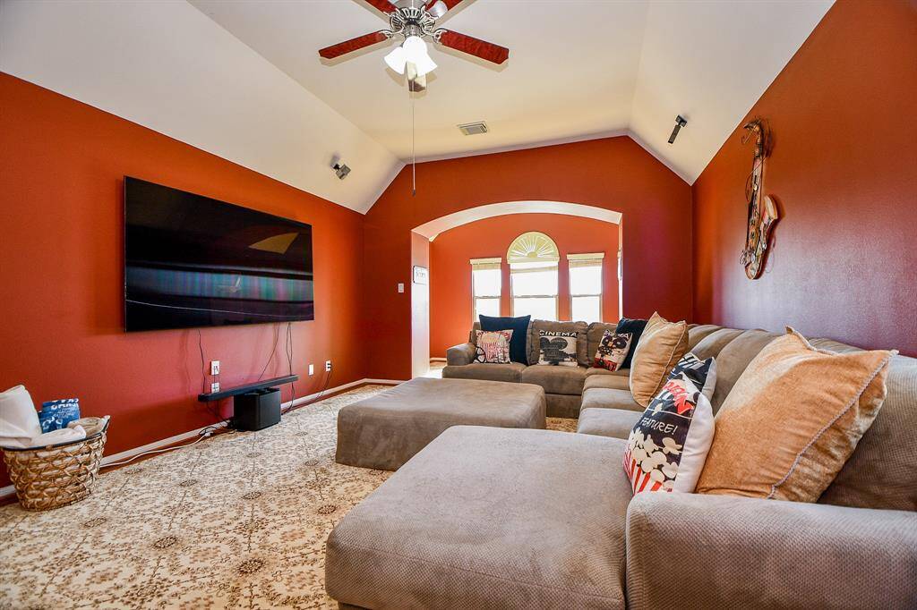 You can easily add a card table to this area—so many possibilities!