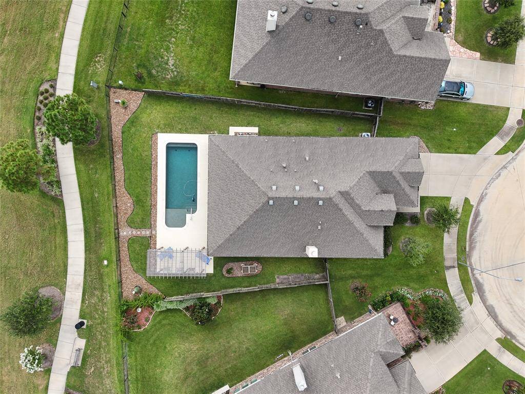 Located on a cul-de-sac homesite in the gated Wellspring at Tamarron.