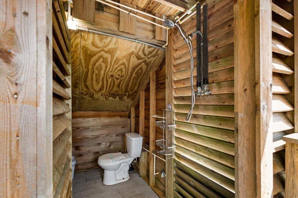 Outdoor shower