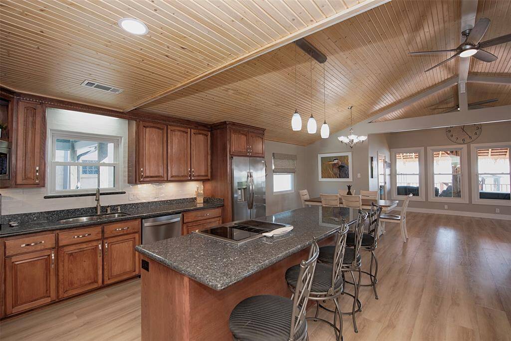 Convenient breakfast bar for quick meals and morning coffee.