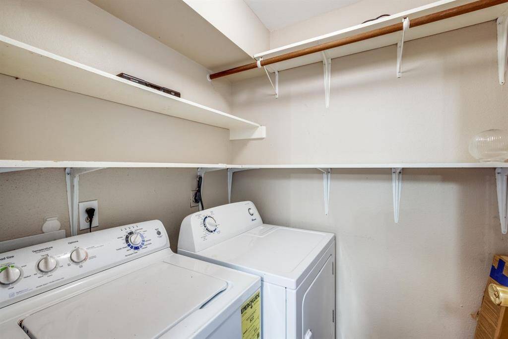 Hookups for full size washer & dryer. Appliances seen here not included.