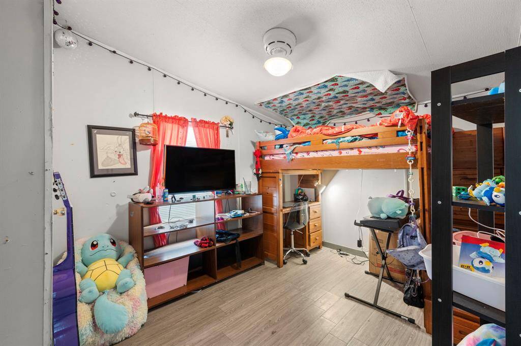 The bedrooms just keep giving on the space.
