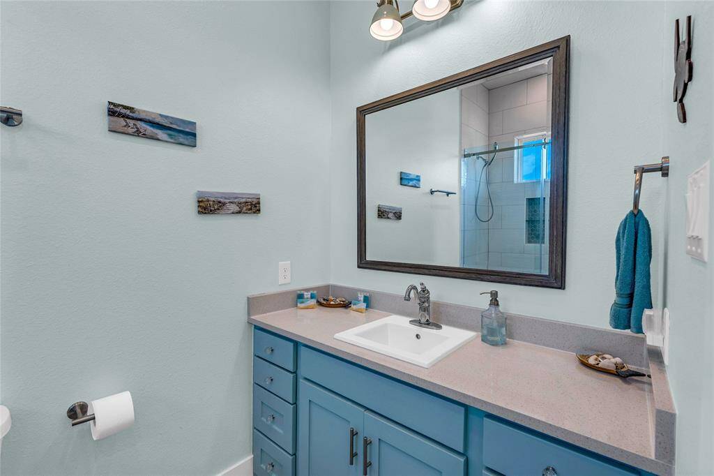Bathroom detail!