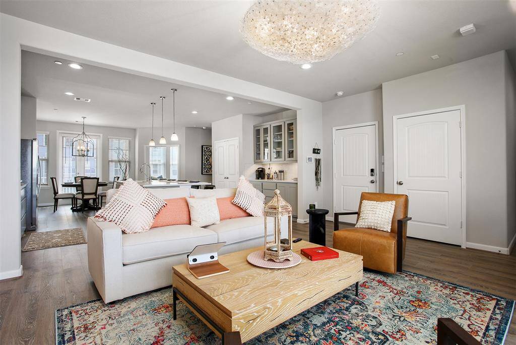 All Furniture included!