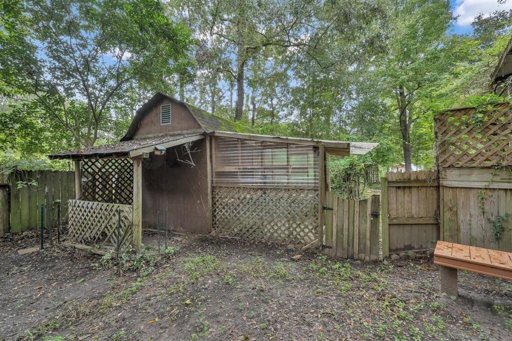There are several storage sheds across the property!