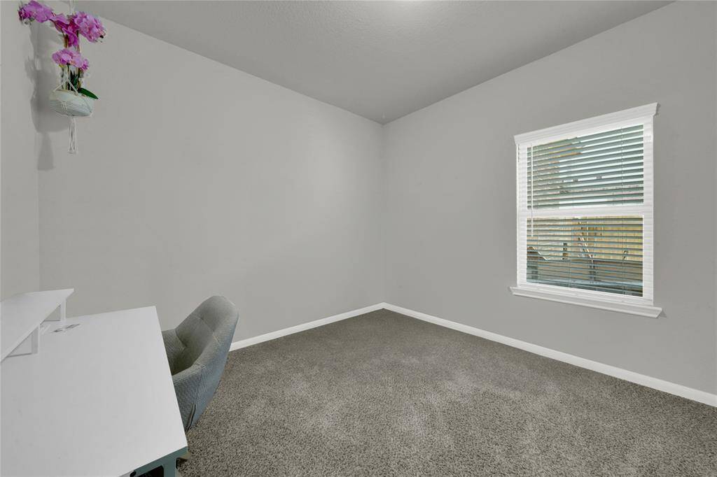 2nd bedroom downstairs