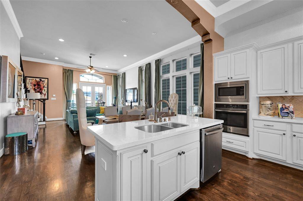 Another view of the kitchen