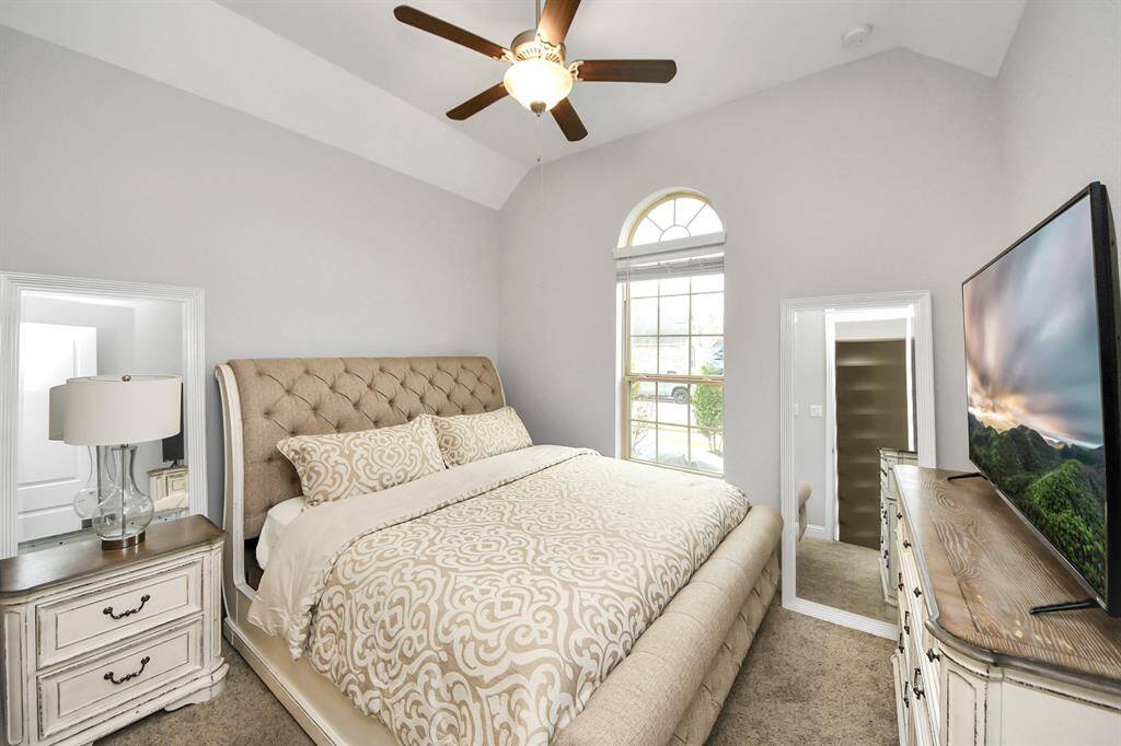 Downstairs Guest Room