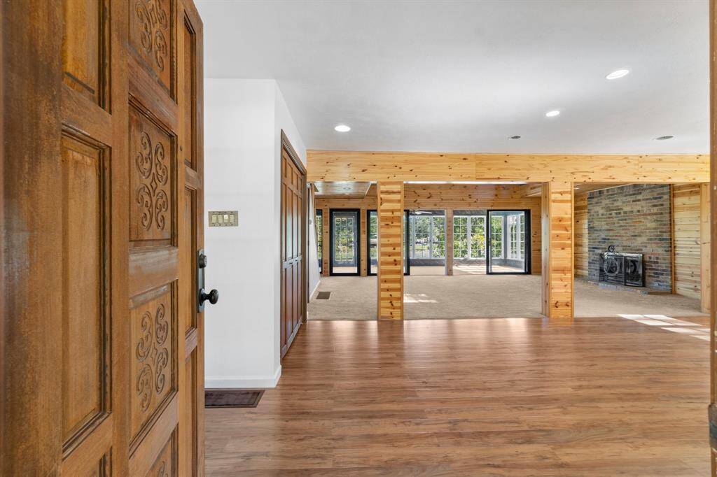 Entrance into the second floor.