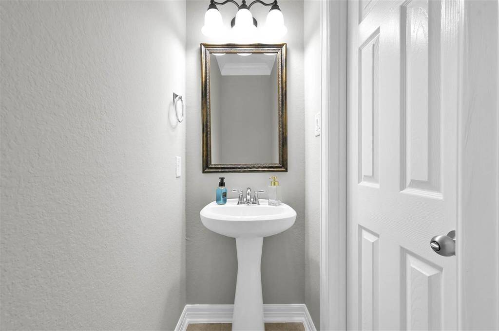 Power Bathroom.