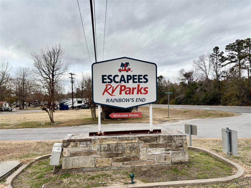 Escapes RV Park is next door with optional yearly membership. Membership gives you access to their facilities, pool, etc.