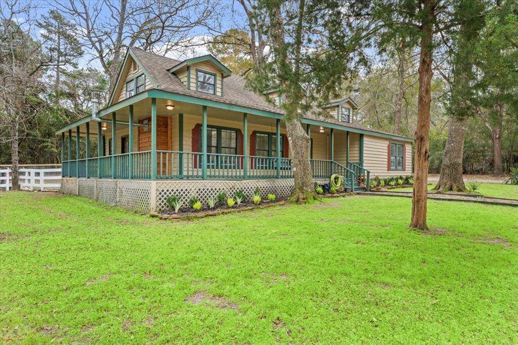 1.38 acres nestled in Magnolia, TX!