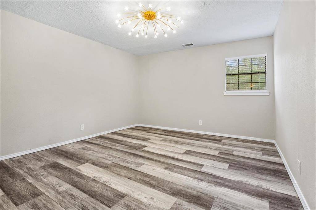 DOWNSTAIRS 2nd bedroom!