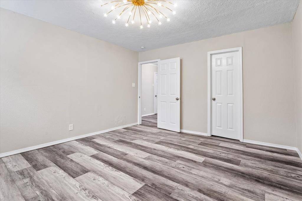 DOWNSTAIRS 2nd bedroom!