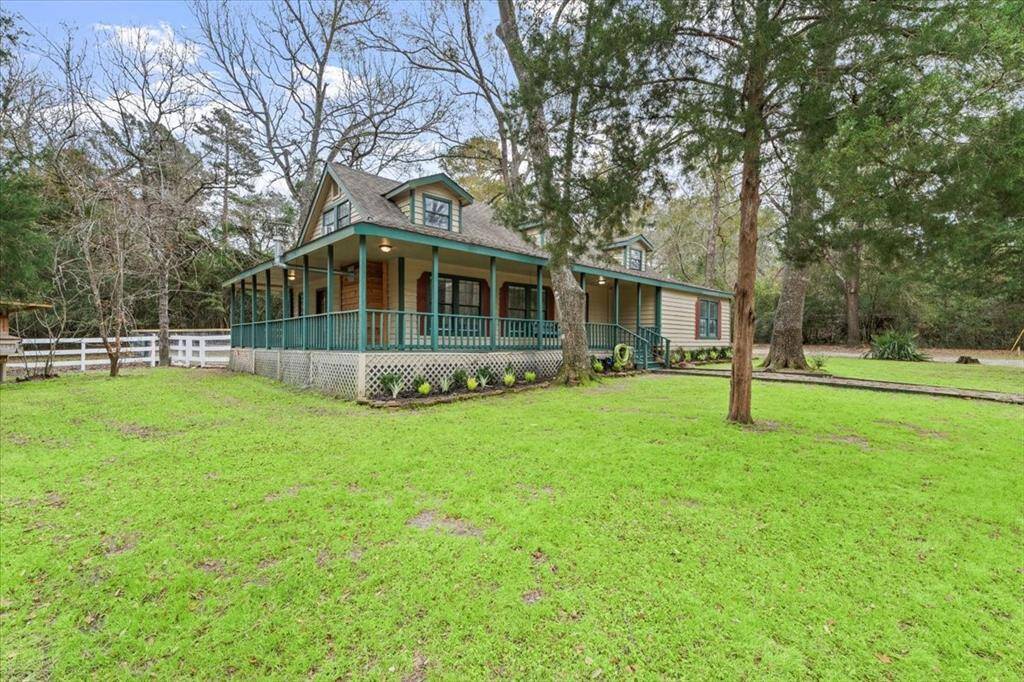 Beautiful wrap around porch!