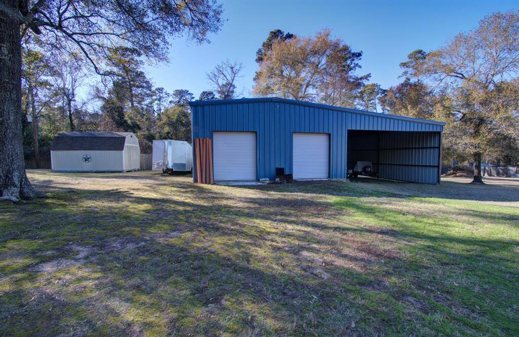 Garage / work shop and shed