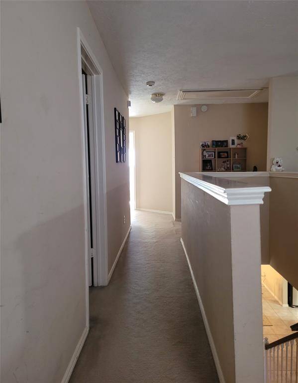Hallway to 4 bedrooms
