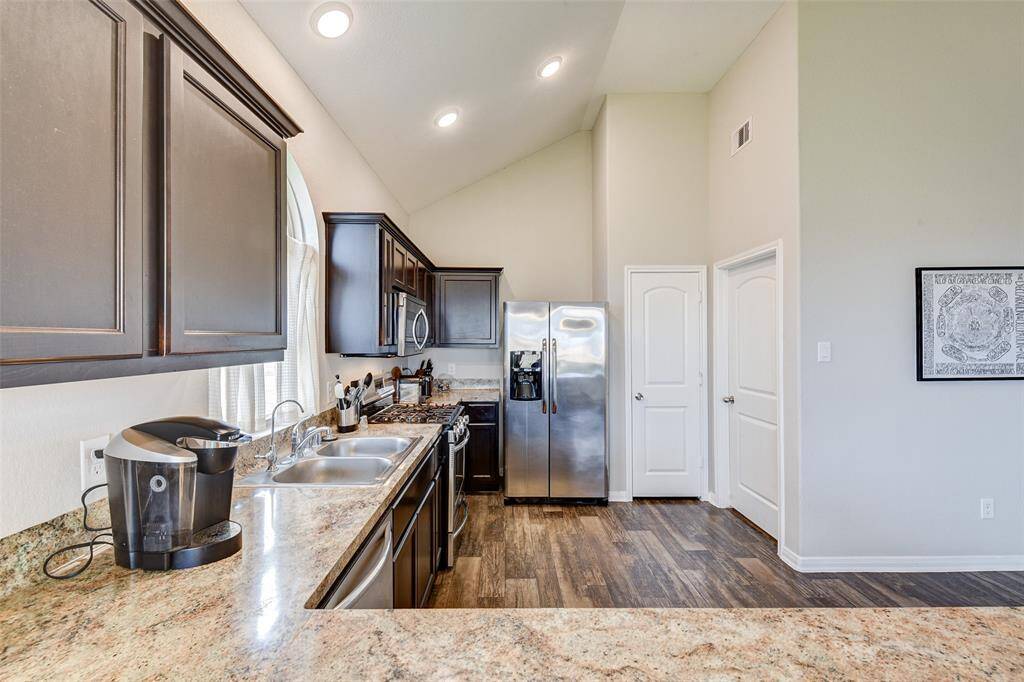 Plenty of Counter Space