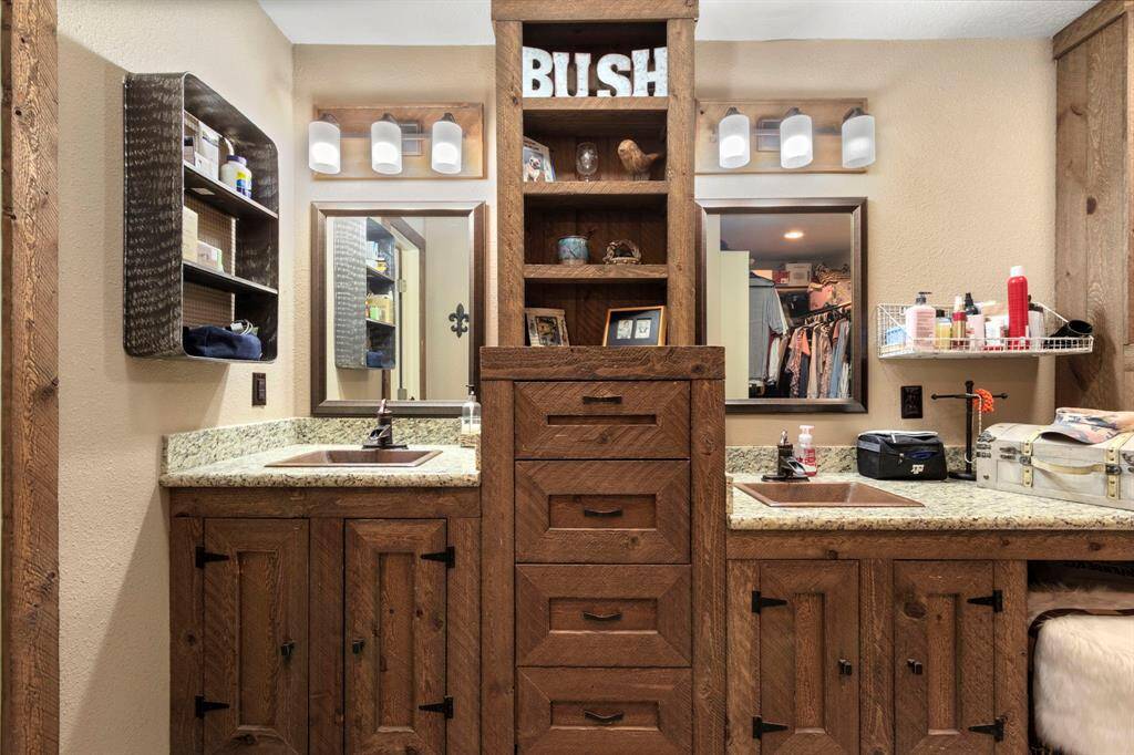 Another view of the master bathroom.