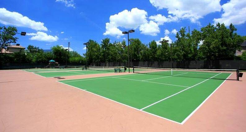 Tennis courts available to residents at no fee