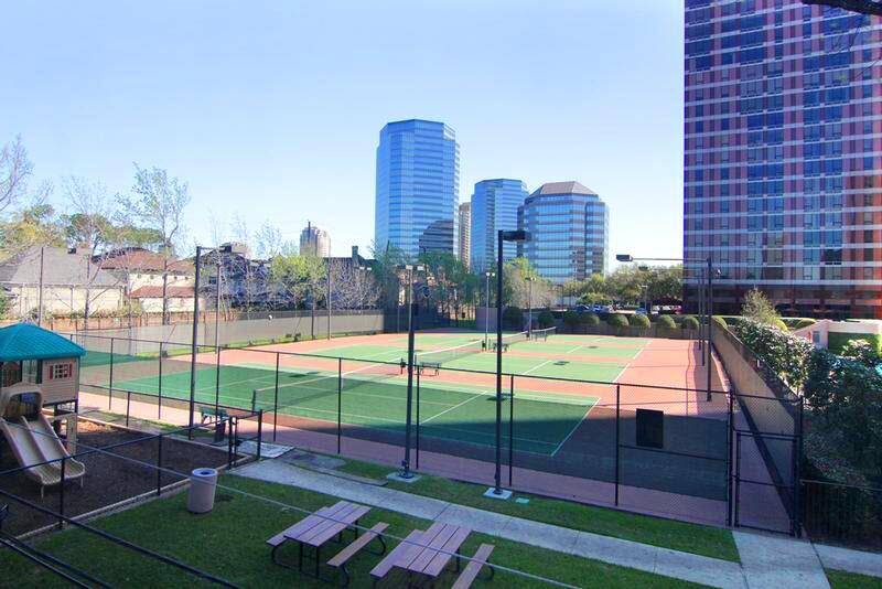 Kids playground, barbecue area and dog run