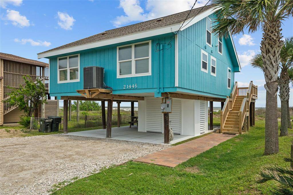 21446 Gulf Drive, Galveston Texas 77554, in Sea Isle.