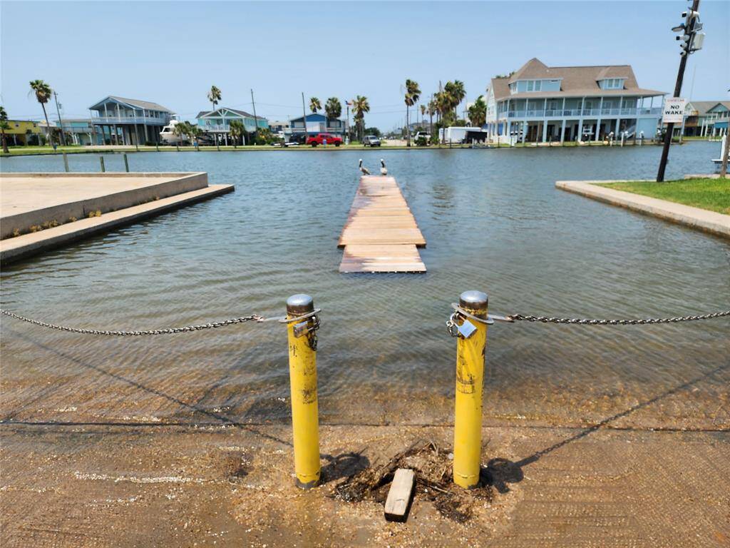 Boat launch