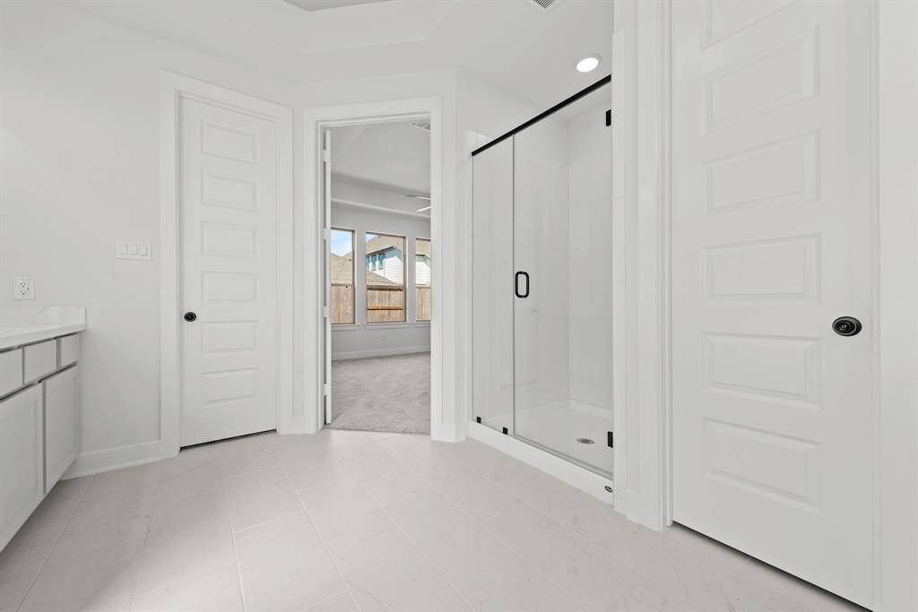 Representative photo. Home under construction. Design selections and colors may vary.