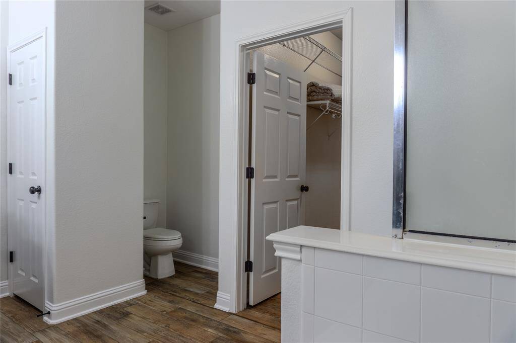 Primary bathroom - also modified for wheelchair access.