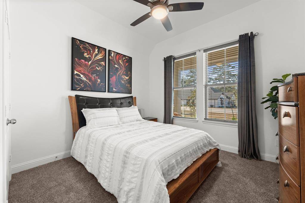 Second bedroom