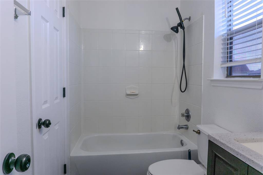 Jack-n-Jill bathroom