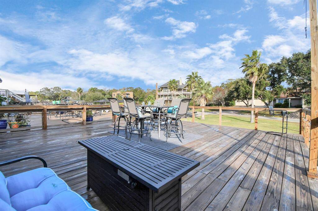 Perfect for hosting family and friends