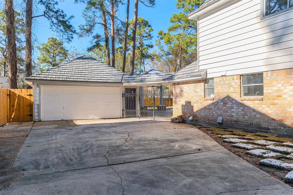 Gated Driveway