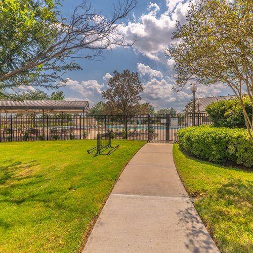 Walking/Biking Trails, Outdoor boundless fun