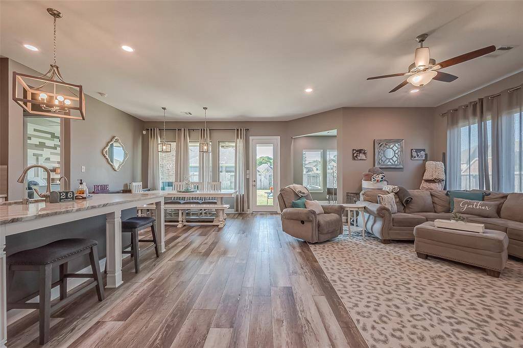 Enjoy this beautiful and inviting open floor plan.