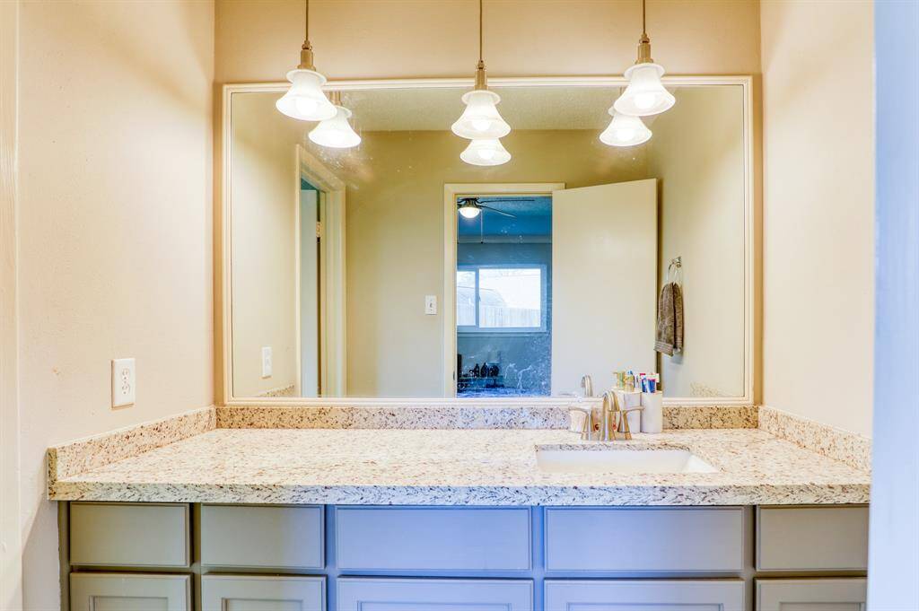 Primary Bath Vanity