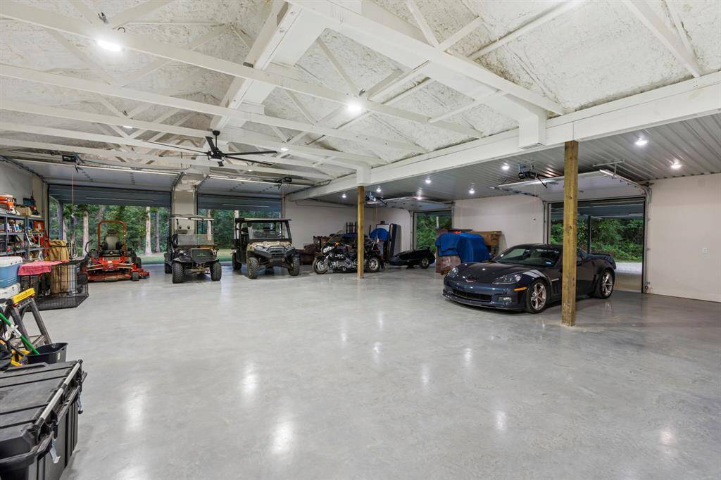 There are 4 garage doors and additional sink.