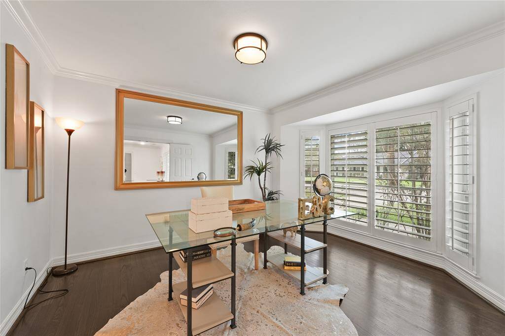 Primary Bath Completely Remodeled with New Quartz Counters, New Lighting and Fixtures