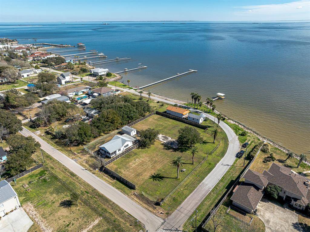 This photo shows entire parcel of land, this listing is for half of Lots 1-4 (see diagram).