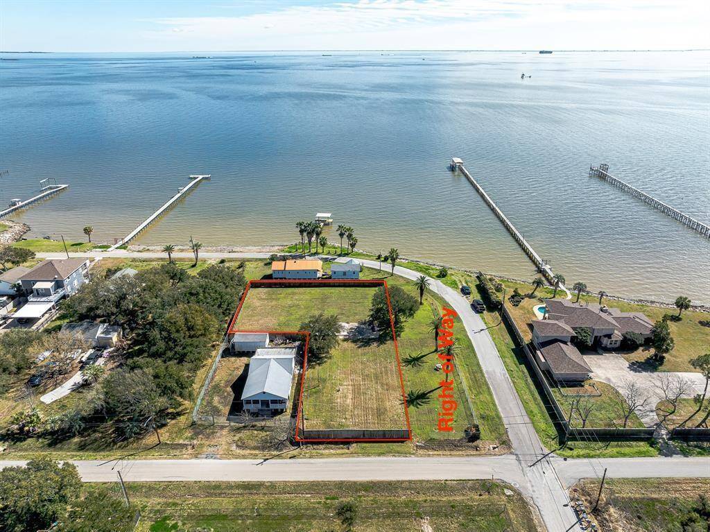 This photo shows entire parcel of land, this listing is for half of Lots 1-4 (see diagram).