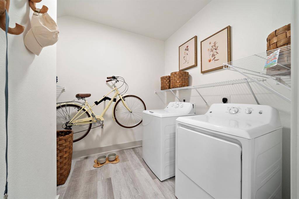 MODEL UNIT, LAYOUT MAY DIFFER
